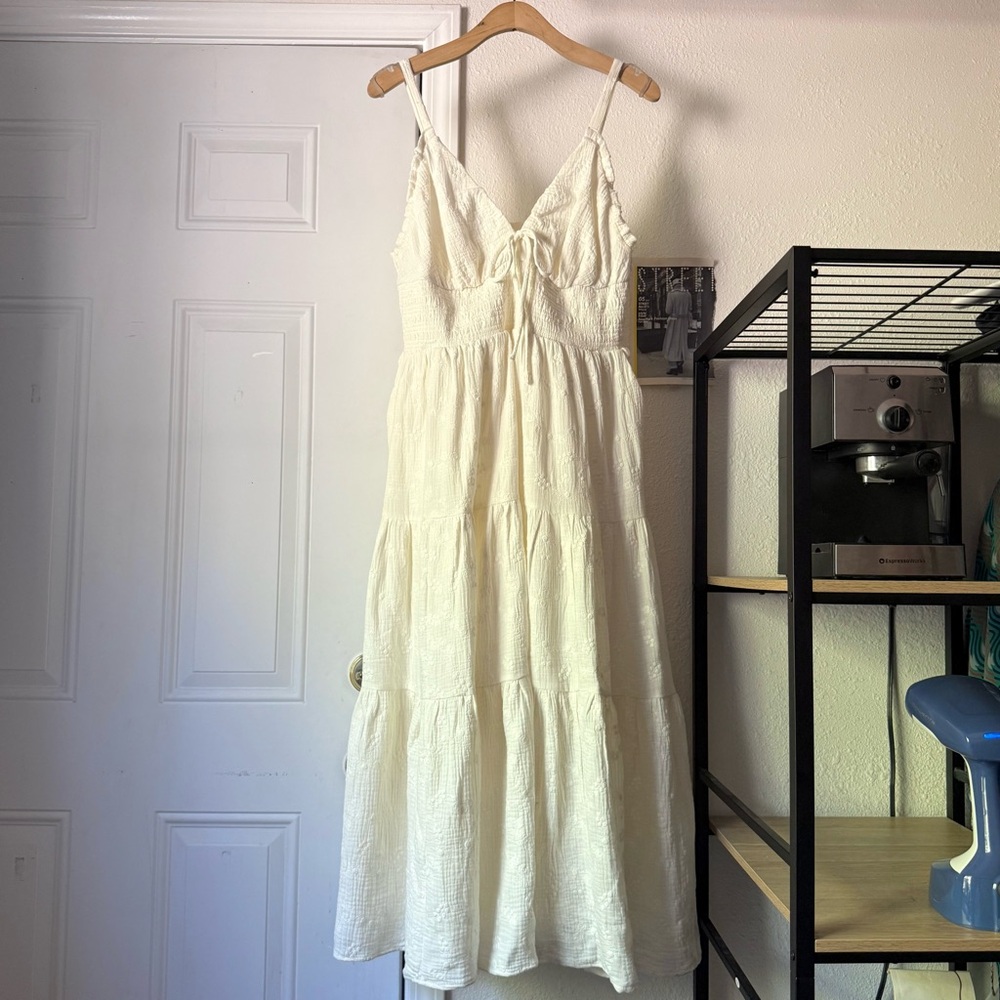 NWT FESTI torrid cream embroidered cotton tiered boho sleeveless midi dress